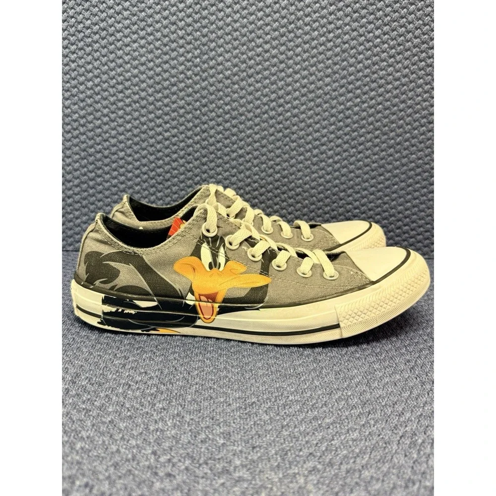 CONVERSE CHUCK TAYLOR ALL STAR LOONEY‎ TUNES LOW TOP SIZE 8 Men's.